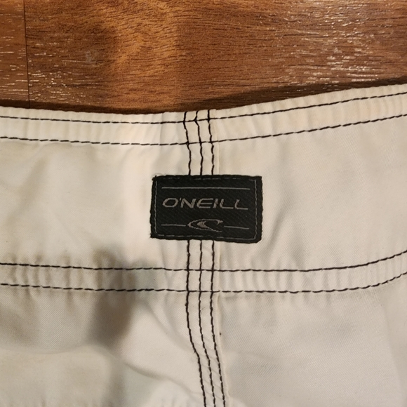 O'Neill Embroidered Men's Board Trunks Size 30 Waist - Picture 8 of 8